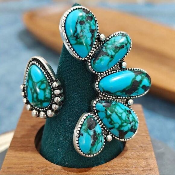Vintage Bohemian Style Faux Turquoise Open Ring - Picture 3 of 11